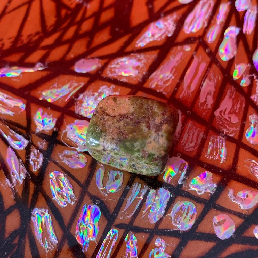 BOGO1/2 Tumbled Unakite Stone Crystals - Picture 7 of 11